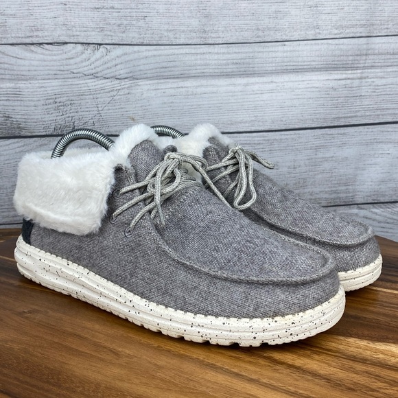 Hey Dude Women’s Britt Grey Faux Fur Slip On Shoe Bootie Sneaker Size 9 - Picture 3 of 12